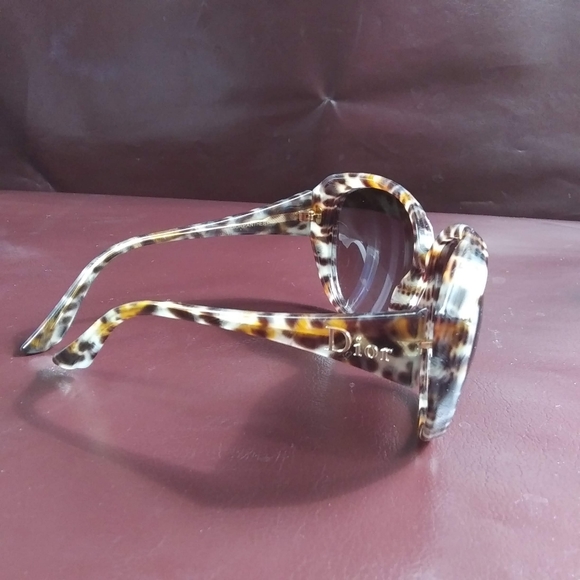 Christian Dior Panther 🕶️ - Picture 2 of 8